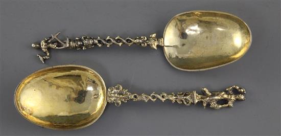 Two 18th/19th? century silver gilt apostle spoons, both approx. 17.5cm.
